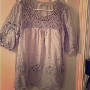Solitaire pale grey stitched/cut outs shirt